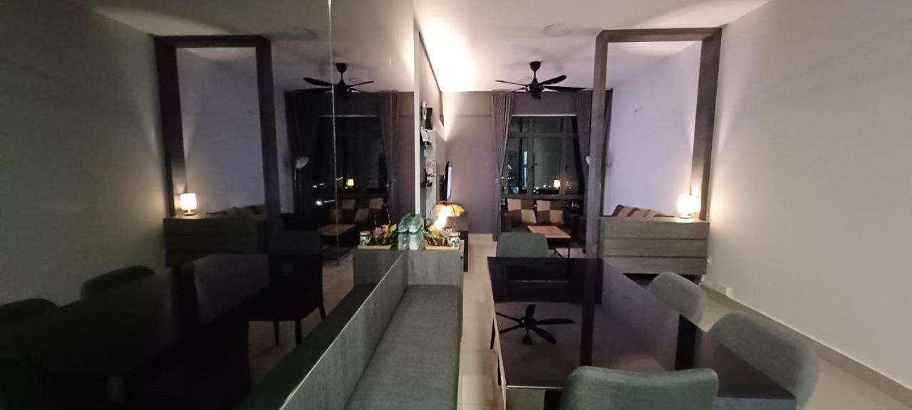 Appartement Modern Lifestyle Arc Austin Hills à Johor Bahru Extérieur photo
