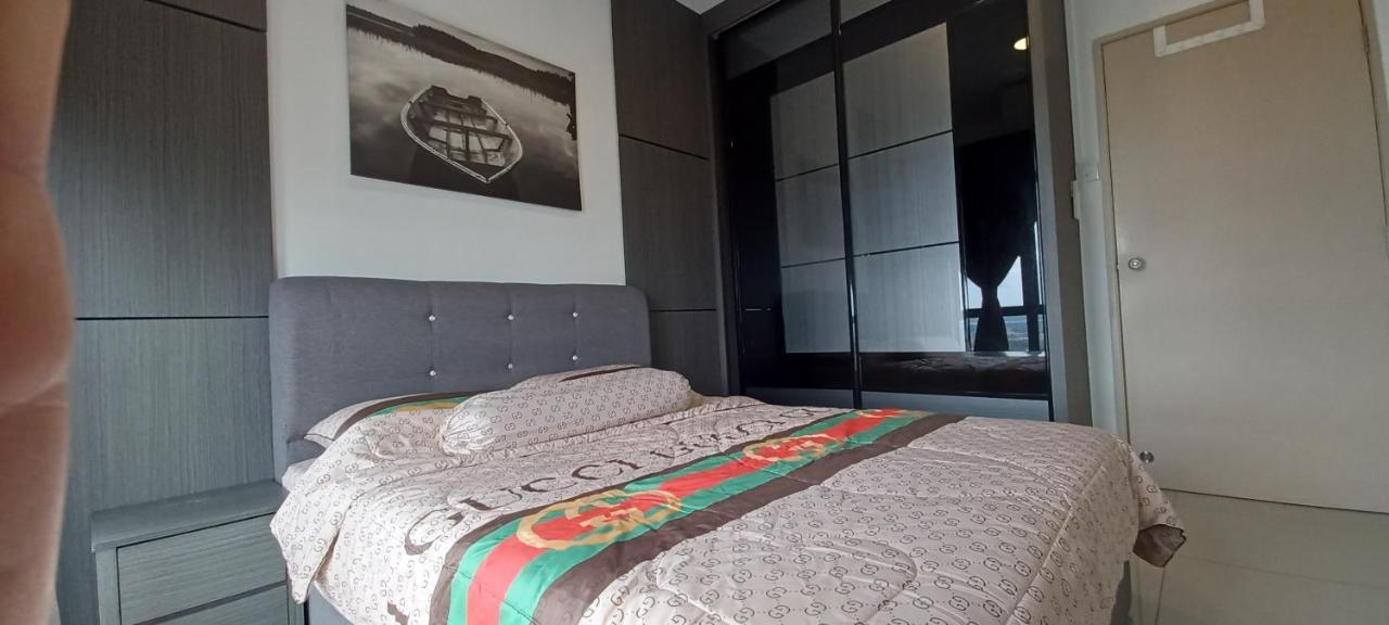 Appartement Modern Lifestyle Arc Austin Hills à Johor Bahru Extérieur photo
